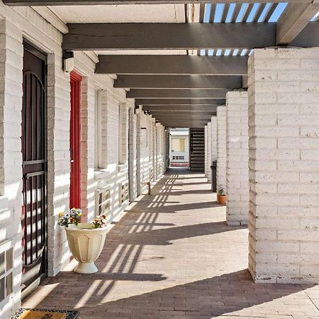 Days Inn By Wyndham Albuquerque Northeast Dış mekan fotoğraf
