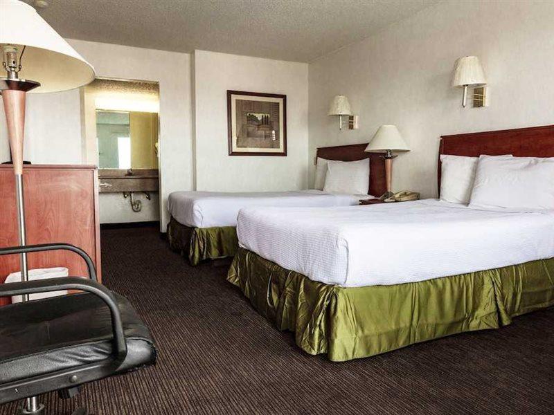 Days Inn By Wyndham Albuquerque Northeast Dış mekan fotoğraf